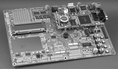 学習ボード（上）にオプションボード（下）を装着