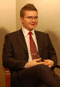 Vitaliy Kamlyuk氏