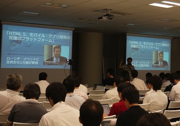 写真　寺田氏の講演の様子