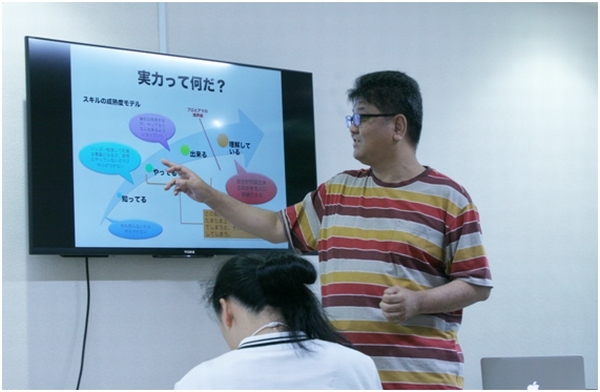 「本を読んだだけでは『知っている』にすぎない」と語る羽生氏